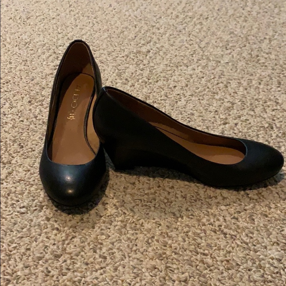 Aldo black wedge heels